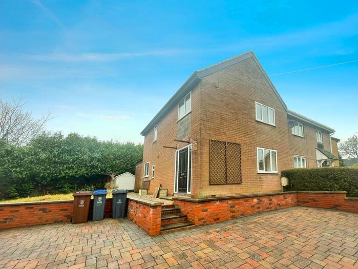 3 Bedroom Semi-Detached House To Rent In Greatwood Road, Tean, Stoke-On-Trent, ST10