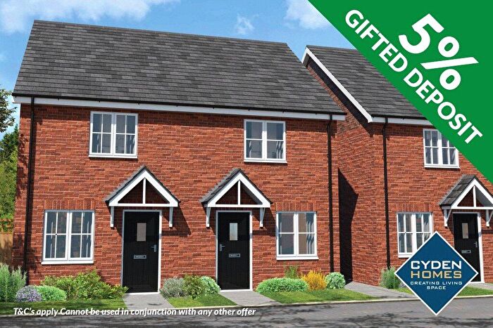 2 Bedroom Semi Detached House For Sale In Wesley Gardens, Brigg Road, Messingham, DN17