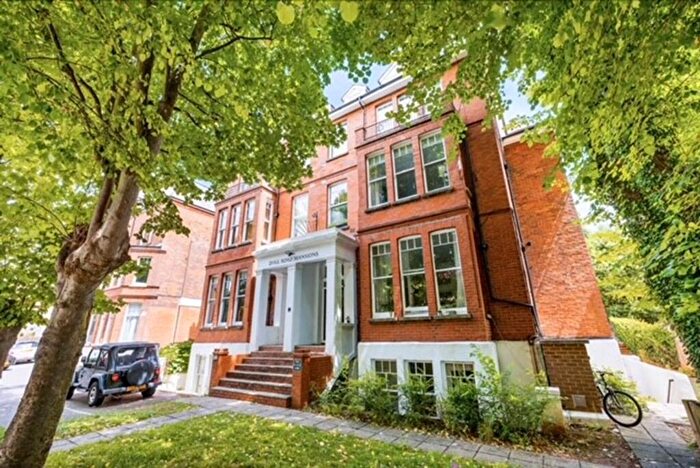 1 Bedroom Apartment To Rent In Dyke Road, Brighton, BN1