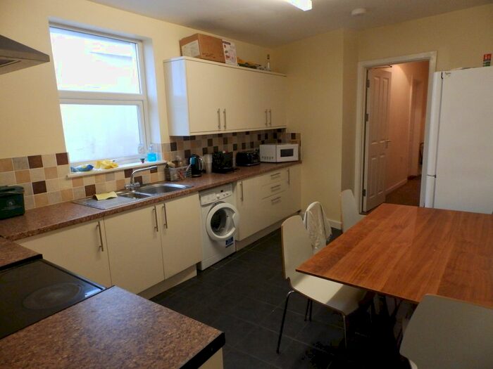 4 Bedroom End Of Terrace House To Rent In Ysgol Street, Port Tennant, SA1