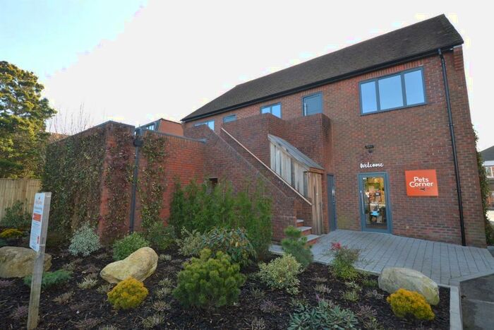 2 Bedroom Flat To Rent In Headley Road, Grayshott, GU26