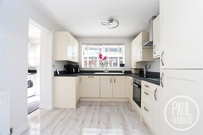 3 Bedroom Detached House For Sale In Willowbrook Close, Carlton Colville, NR33