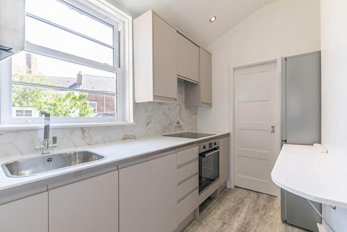 2 Bedroom Apartment To Rent In Prestbury Road, Cheltenham, GL52