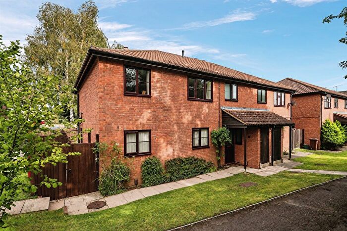 4 Bedroom Property To Rent In Boissy Close, Colney Heath Lane, St.Albans, AL4