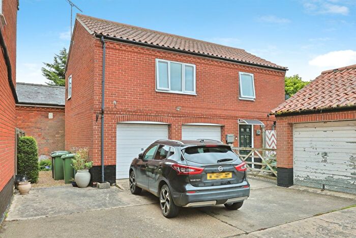 2 Bedroom Flat For Sale In St. Johns Court, Swaffham, PE37