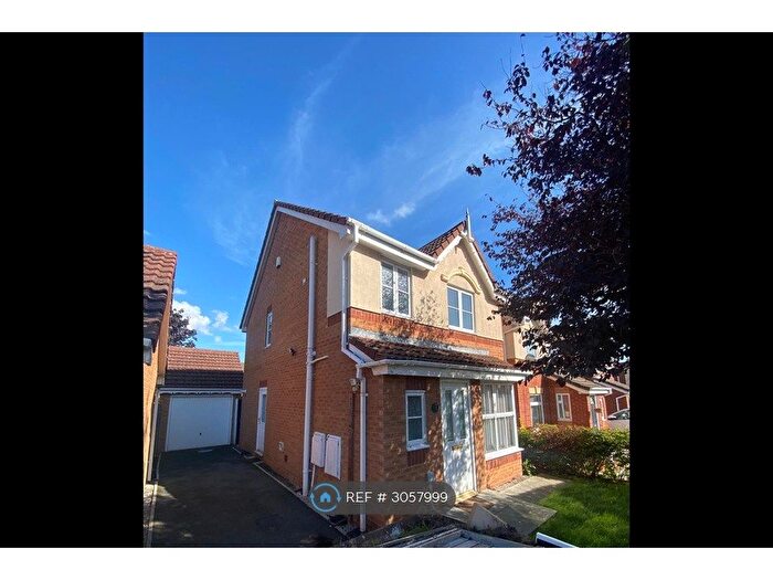 3 Bedroom Detached House To Rent In Warrender Drive, Prenton, CH43