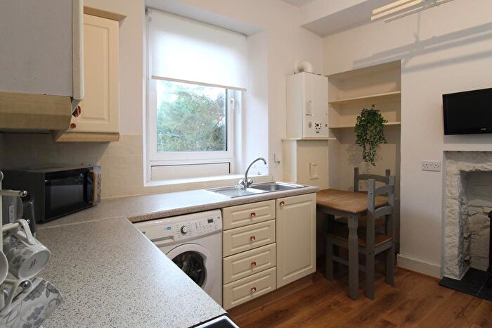 1 Bedroom Flat To Rent In Esslemont Avenue, First Floor Left, AB25