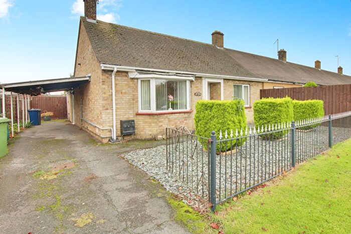 2 Bedroom Terraced Bungalow For Sale In Grounds Avenue, March, PE15