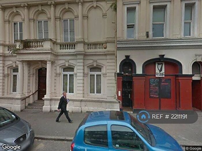 1 Bedroom Flat To Rent In Grace Hill, Folkestone, CT20