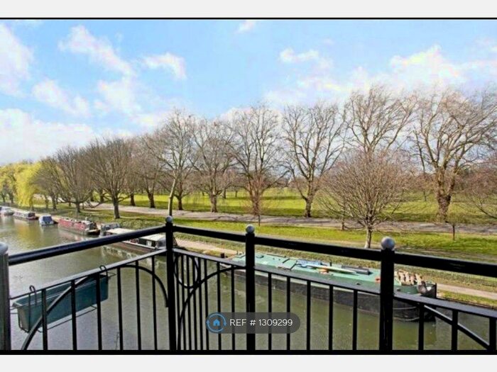 2 Bedroom Flat To Rent In Old Ford Road, London E3