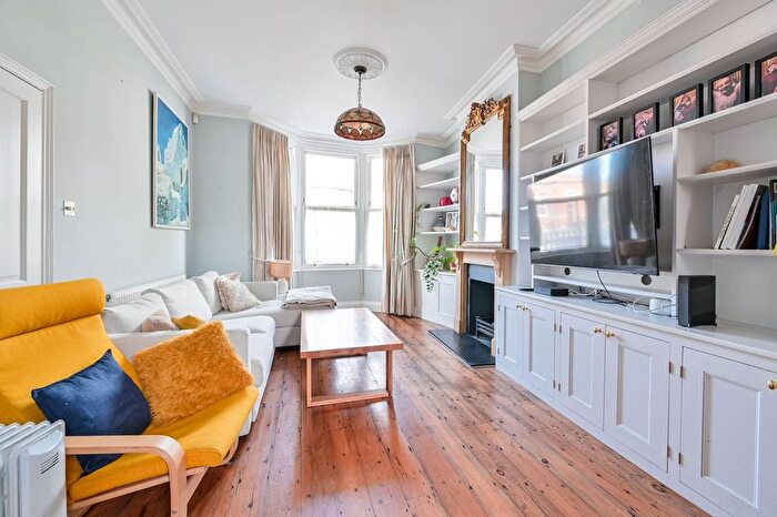 5 Bedroom Terraced House To Rent In Lordship Lane, East Dulwich, London, SE22