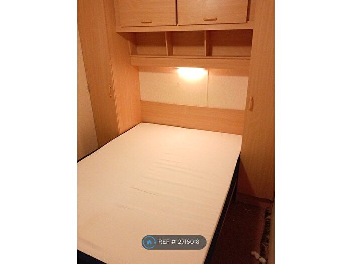 3 Bedroom Mobile/park Home To Rent In Melita Nursery, Sidlesham, Chichester, PO20