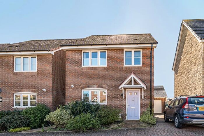 3 Bedroom Detached House For Sale In Marcham, Oxfordshire, OX13