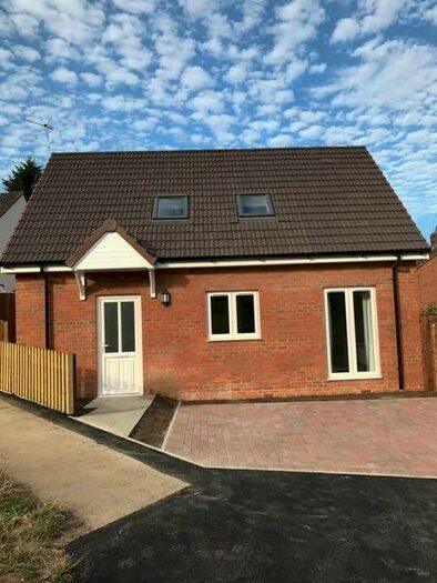 2 Bedroom Detached House To Rent In Queens Close, Oxford, OX2