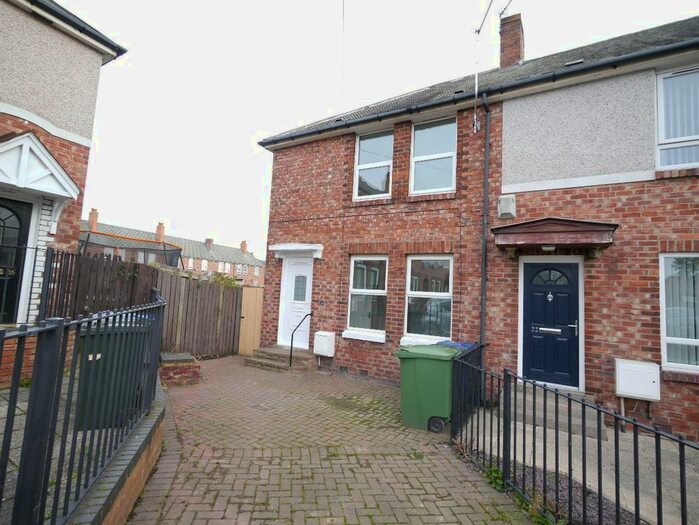 2 Bedroom End Of Terrace House To Rent In Monkchester Road, Walker, Newcastle Upon Tyne, NE6