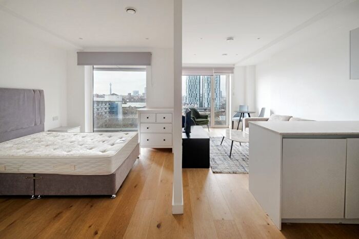 Studio To Rent In Rodney Street, London, N1