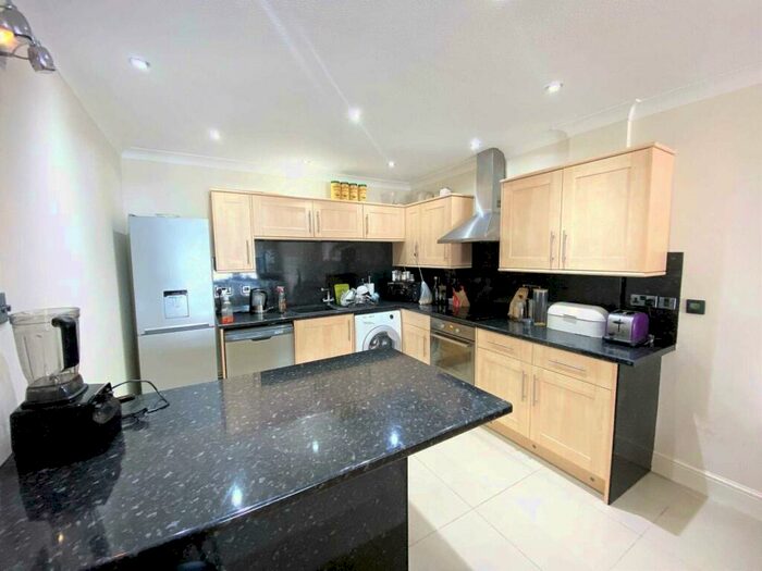 2 Bedroom Apartment To Rent In Arden Court, Dover Street, Canterbury, CT1