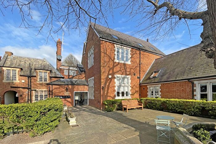 Studio To Rent In West Street, Ewell Village, KT17