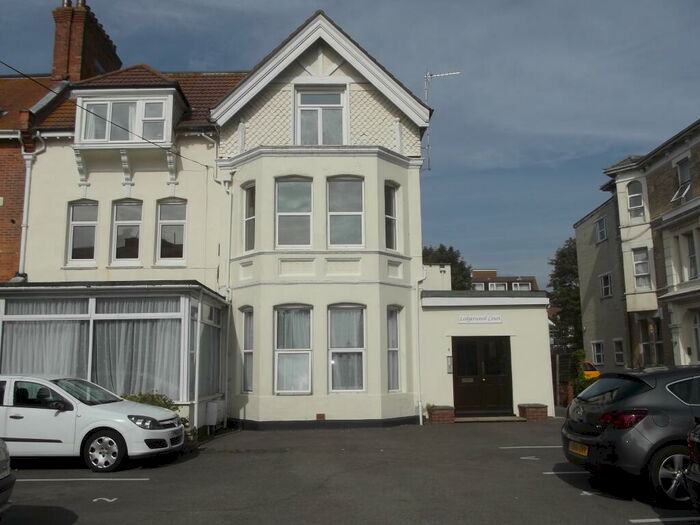1 Bedroom Flat To Rent In Owls Road, Boscombe Spa, BH5