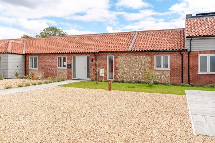 4 Bedroom Terraced House For Sale In Lower Farm Mews, Tittleshall, PE32