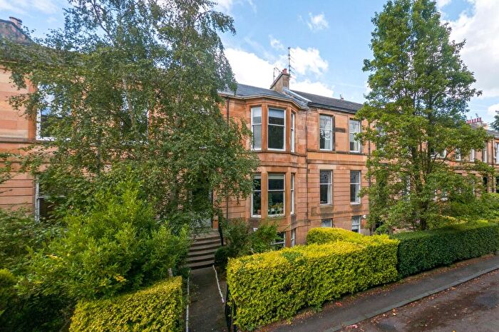 2 Bedroom Apartment For Sale In Marywood Square, Strathbungo, Glasgow, G41