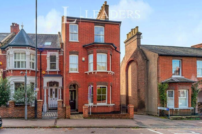 4 Bedroom Terraced House To Rent In Verulam Road, AL3