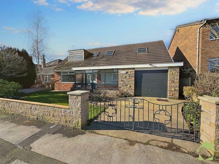 4 Bedroom Bungalow For Sale In Yewlands Drive, Garstang, Preston, PR3