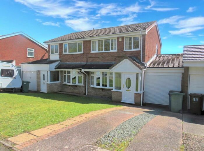 3 Bedroom Semi-Detached House To Rent In Longacres, Hednesford, Cannock, WS12