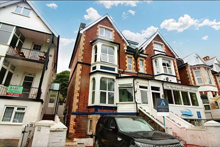1 Bedroom Studio To Rent In Youngs Park Road, Paignton, TQ4
