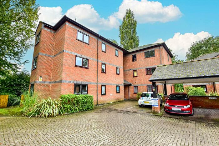 2 Bedroom Apartment To Rent In The Millstream, London Road, High Wycombe, HP11