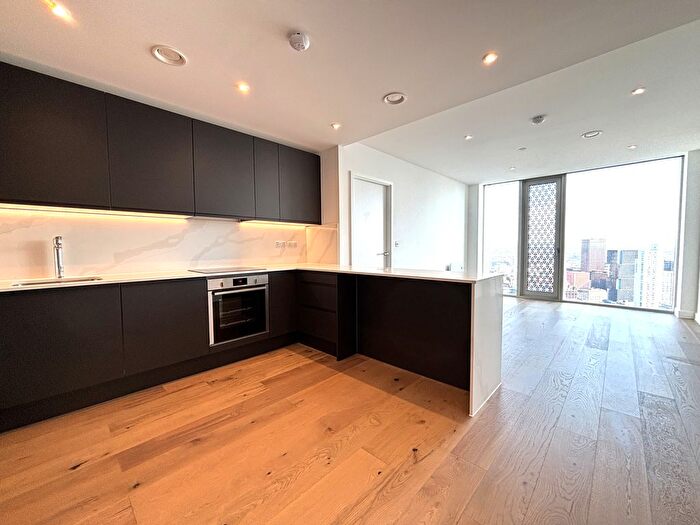 2 Bedroom Flat To Rent In Great Bridgewater Street, Manchester, M1