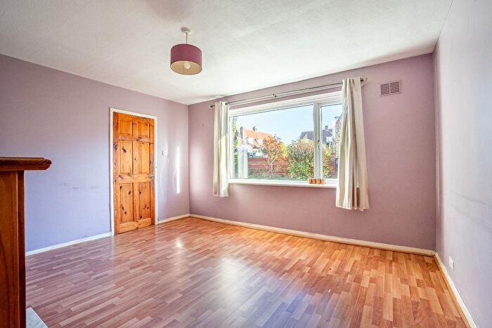 3 Bedroom Town House For Sale In Carr Lane, Acomb, York, YO26