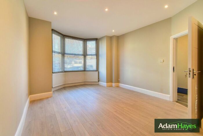 3 Bedroom Terraced House To Rent In Beresford Road, East Finchley, N2