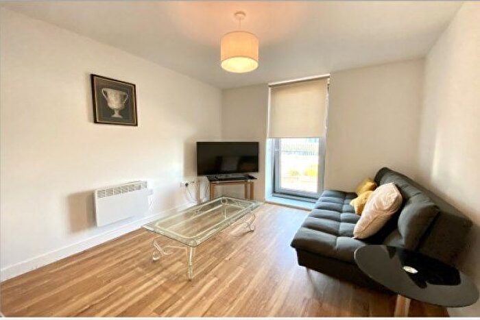 1 Bedroom Flat To Rent In Michigan Point Tower B, Salford, M50