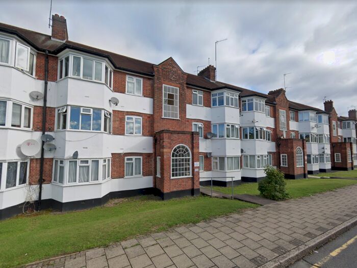 2 Bedroom Flat To Rent In High Mead, Harrow-On-The-Hill, Harrow HA1