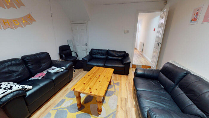 5 Bedroom Terraced House To Rent In Tiverton Road, Selly Oak, Birmingham, B29