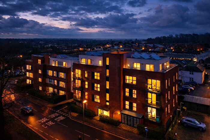 2 Bedroom Flat For Sale In Milton House, Milton Road, Haywards Heath, RH16