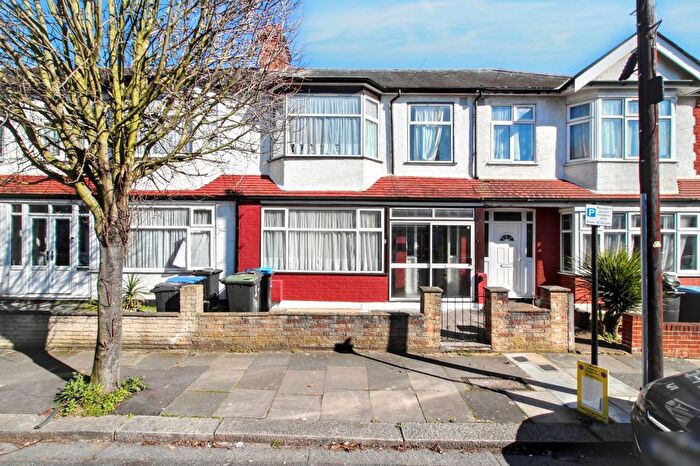 3 Bedroom Terraced House To Rent In Branksome Avenue, London, N18