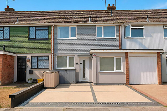 4 Bedroom Terraced House For Sale In Hadleigh, SS7