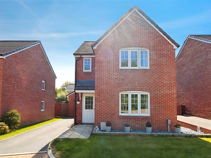 3 Bedroom Detached House For Sale In Longden Close, Andover, Hampshire, SP11