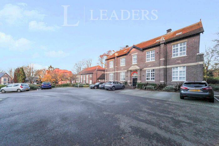 2 Bedroom Apartment To Rent In Frances Drive, Dunstable, LU6