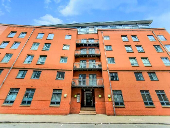 2 Bedroom Flat To Rent In Lake House, Ellesmere Street, Castlefield, Manchester, M15