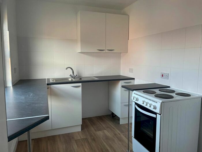 2 Bedroom Flat To Rent In High Street, West Lavington, Devizes SN10