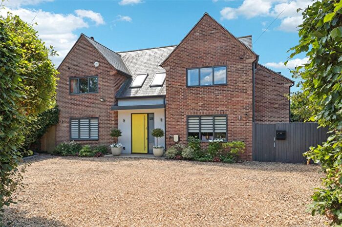 5 Bedroom Detached House For Sale In Stoke Row Road, Peppard Common, Henley-On-Thames, Oxfordshire, RG9