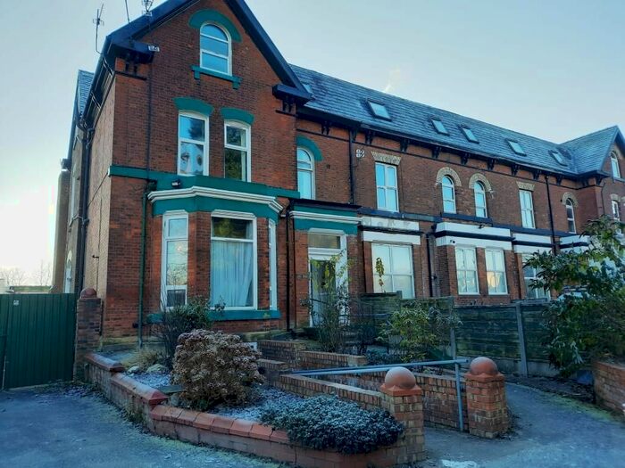 1 Bedroom Flat To Rent In Portland Crescent, Manchester, M13