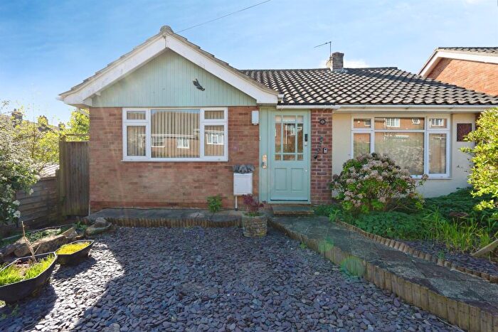 2 Bedroom Detached Bungalow For Sale In Hangleton Lane, Portslade, Brighton, BN41
