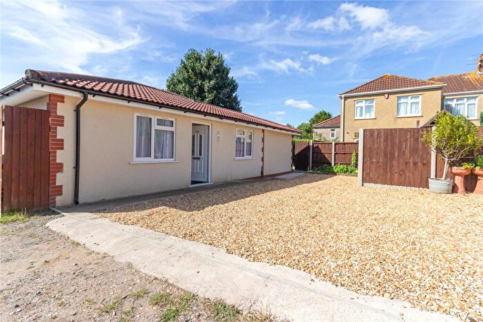 2 Bedroom Bungalow To Rent In Hawthorn Avenue, Hanham, Bristol, BS15