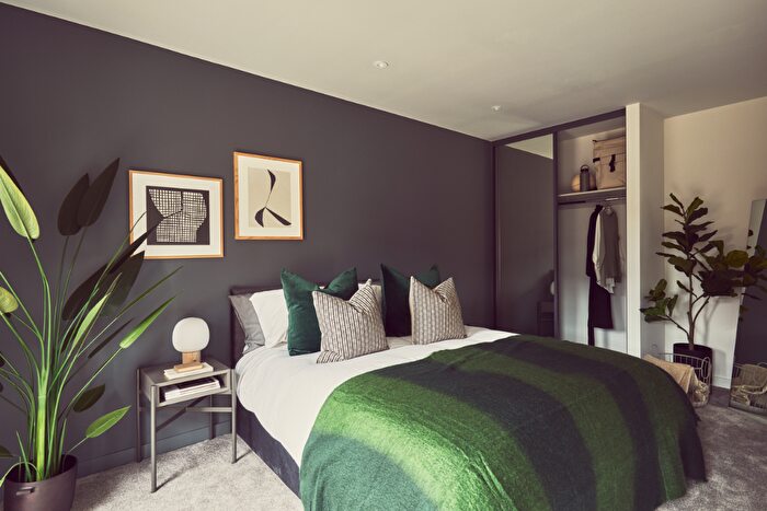 1 Bedroom Flat To Rent In Mustard Wharf At Tower Works, Heritage Collection, LS11