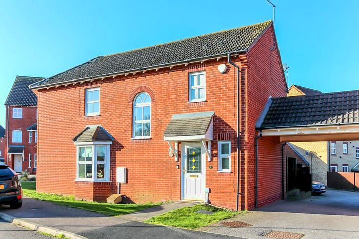 3 Bedroom Semi-Detached House To Rent In Spencer Road, Wellingborough, NN8