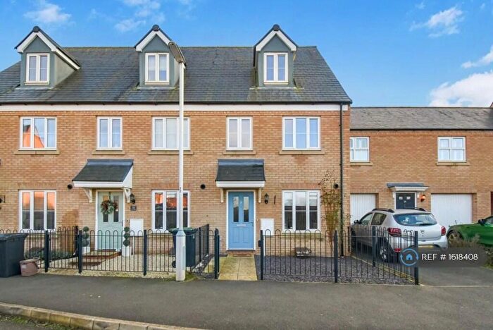 3 Bedroom Terraced House To Rent In Tate Drive, Biggleswade, SG18